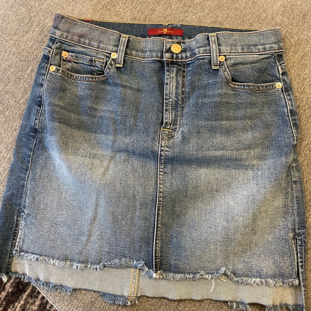 7 for all mankind medium/dark wash mid length jean skirt